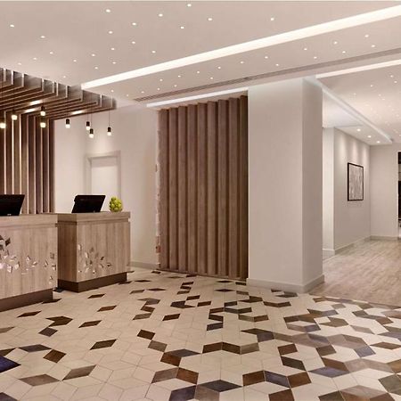 Doubletree By Hilton Coventry Building Society Arena Hotel Exterior photo